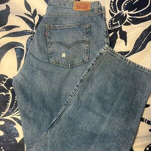 Women’s Levi’s 94 baggy jeans size 33